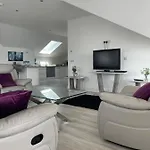 Lough Key Luxury Riverfront Cootehall