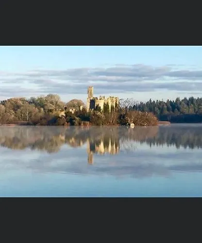 Apartman Lough Key Luxury Riverfront Cootehall