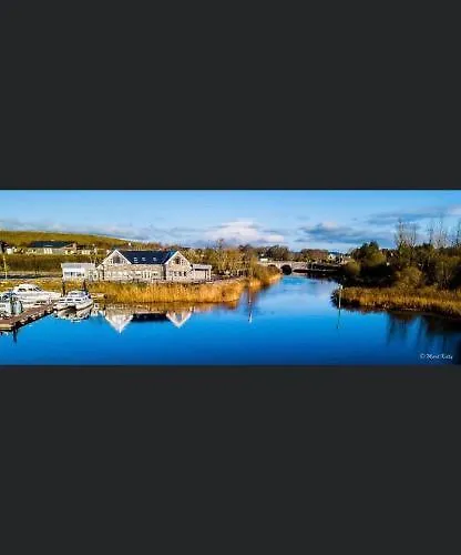 Lough Key Luxury Riverfront Apartman