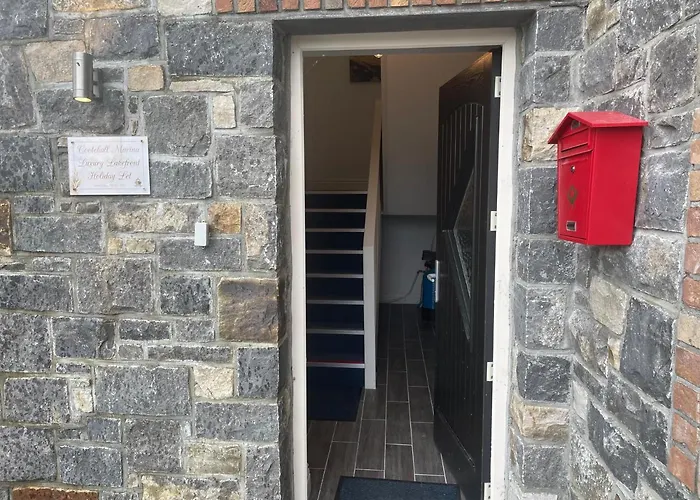 Lough Key Luxury Riverfront Apartman *