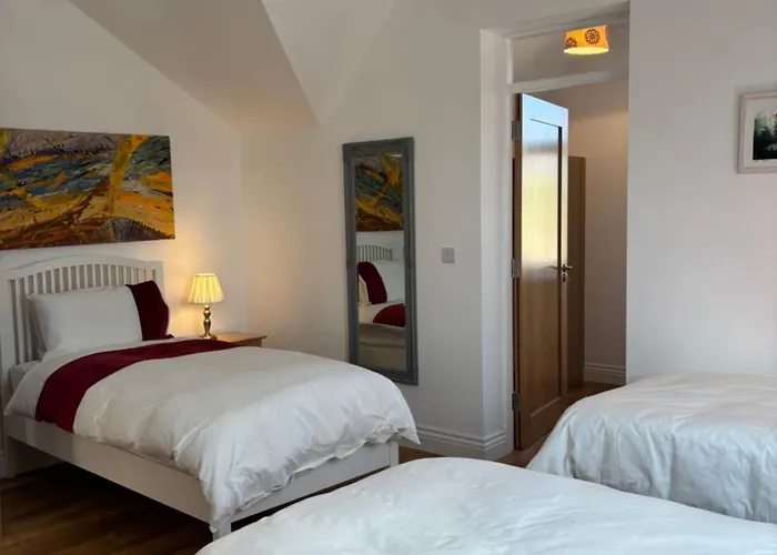 Lough Key Luxury Riverfront *