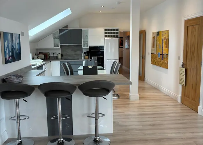 Lough Key Luxury Riverfront * Cootehall